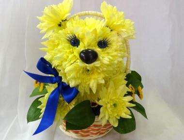 Игрушка из цветов «Желтый щенок»