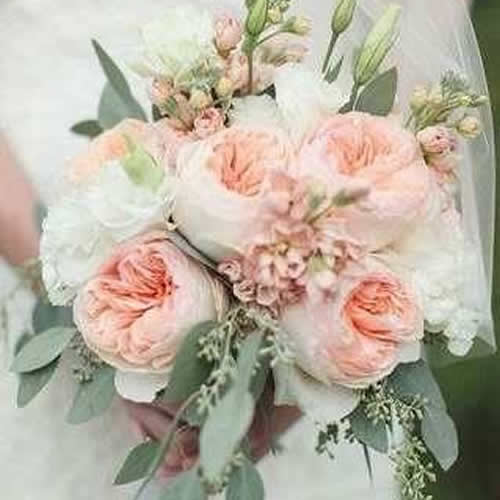 Букет невесты из нежных роз