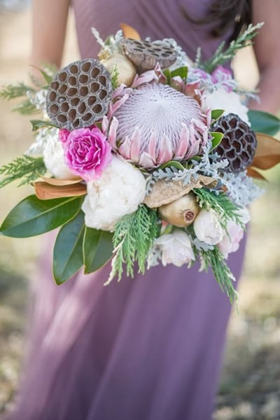 Свадебный букет из цветков Лотоса