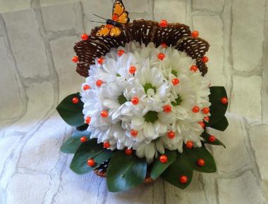 Фигурка из цветов недорого «Подарок Ихтиандра»