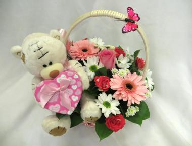 Цветы в корзине для девочки «Добряк»