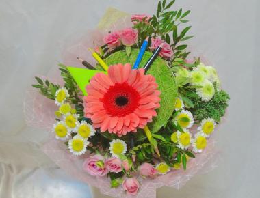 Букет цветов «Перо Жар-Птицы»