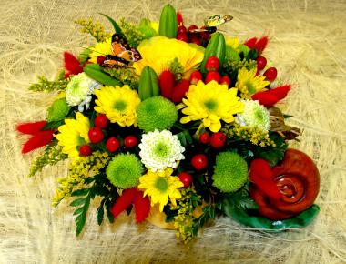 Композиция с цветами «Улитка»