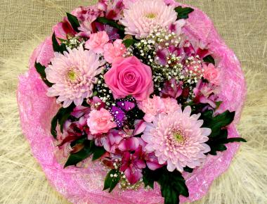 Букет цветов «Чудесный розовый»