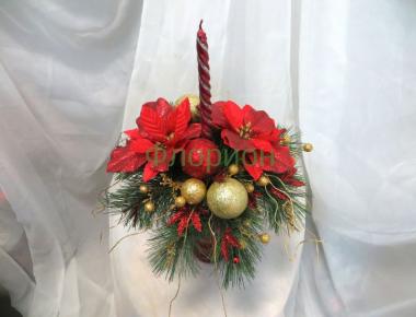 «Рождество пуансеттия цветет» со свечой