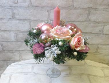 Новогодняя со свечой «Заснеженная роза»