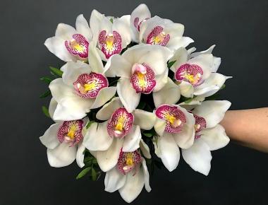 Свадебный букет из орхидей «Цвет любви»