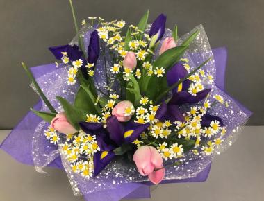 «Синие зори» Букет с тюльпанами