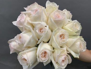 «О вечной любви» Букет невесты из роз
