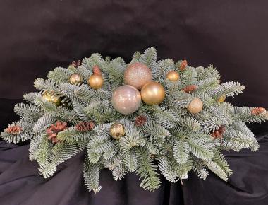 «Золотистый иней 1» Новогодняя композиция из нобилиса 