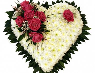 Сердце из цветов на 14 февраля «Сердце для тебя!»