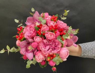 Свадебный букет «Гама чувст»