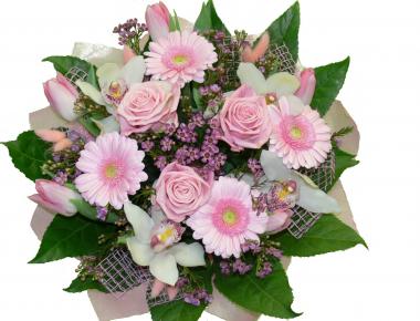 Букет цветов «Пинк»