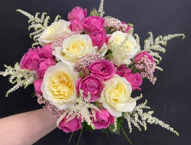 «Необычный взгляд» Букет невесты роз