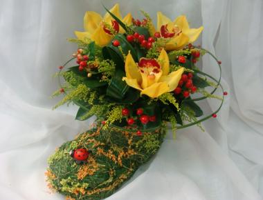 Букет «Лилии цветут» на день рождения