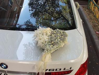 Цветы для украшения машины на свадьбу «Млечность»