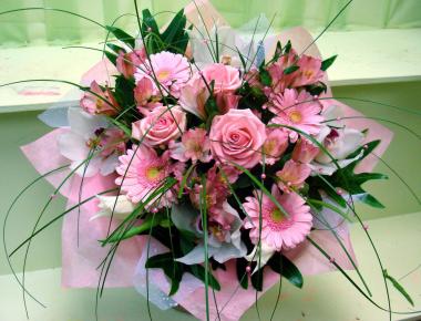 Букет цветов «Розовый вальс»