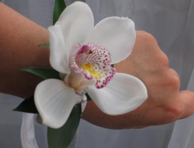 Браслет невесты «Орхидеевый браслет»