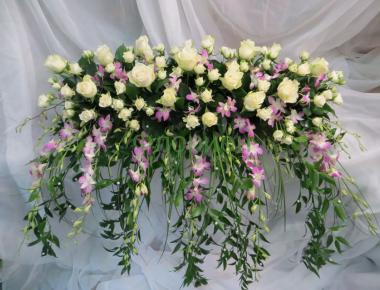 Композиция из цветов « Денис Давыдов»