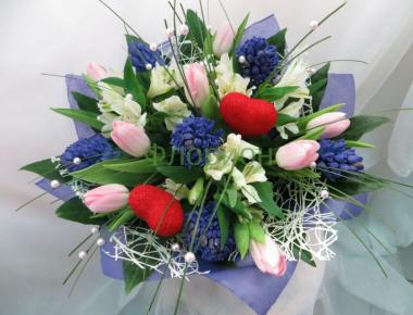 Букет цветов «Сердце на ладони»