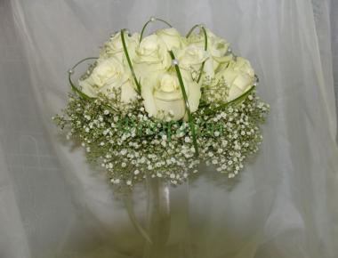 Белый букет невесты из роз «Свадьба»