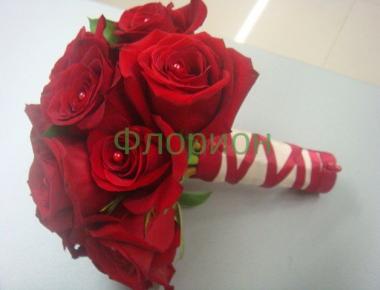 Букет невесты из роз «Красный»