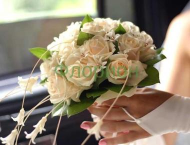 Букет невесты из роз «Кремовый»