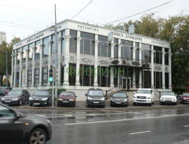  Вход ресторан «Денис Давыдов»