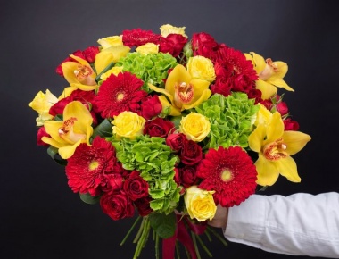 Букет «Яркое чувство» 