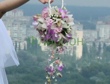 Букет невесты с орхидеей «Версаче»
