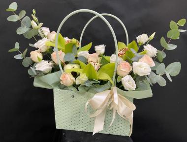 Цветы в сумочке «Лето по лугам бродило»