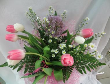 Букет тюльпанов «Капельки весны»