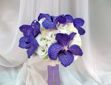 Букет невесты из орхидей «Сиреневая звездочка»