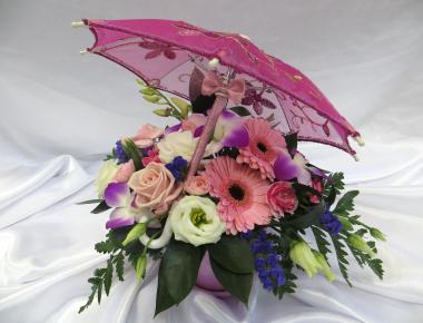Цветы на 14 февраля «Счастье под зонтом»