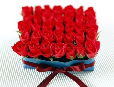 Цветы на день Святого Валентина «Комплимент»