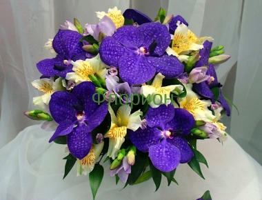 Букет невесты с орхидеями «Сиреневый шар»