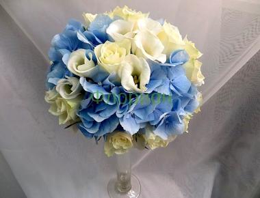 «Гортензия» букет для невесты из живых цветов