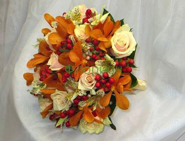 Букет невесты из роз «Уверенность»