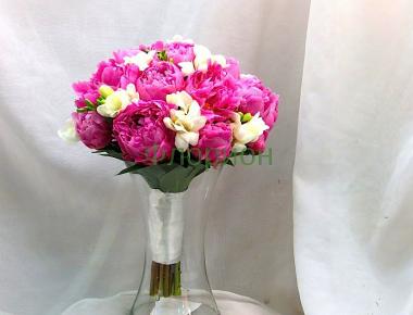 Свадебный букет «Розовый сад»
