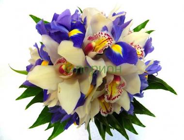 Букет невесты с орхидеей «Фиолетовое чудо»