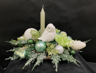 Новогодняя композиция со свечой «Воробушек»
