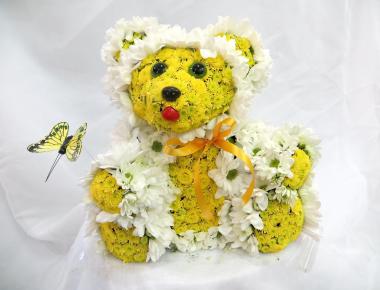Медведь из цветов «Друзья»