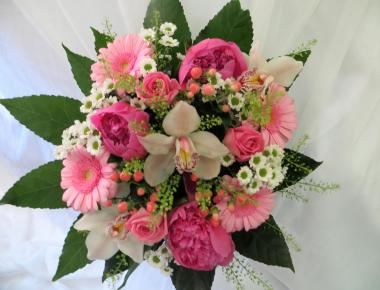 Букет цветов «Цветущий пион»