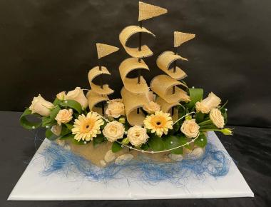 Корабль из цветов «Когда бушует шторм 1»