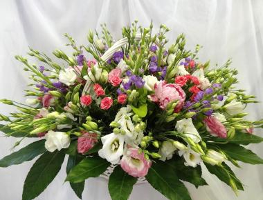 Корзина цветов на юбилей «Восторг 1»