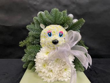 «Падает волшебный снег» живая ель