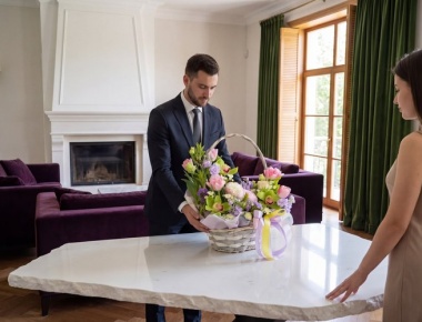 Цветы в корзине «Весенний бриз с пионами» 