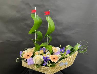 Корабль из цветов «Залив 1»