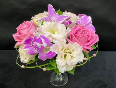 Композиция на гостевой стол «»Восхитительно, неповторимо«»