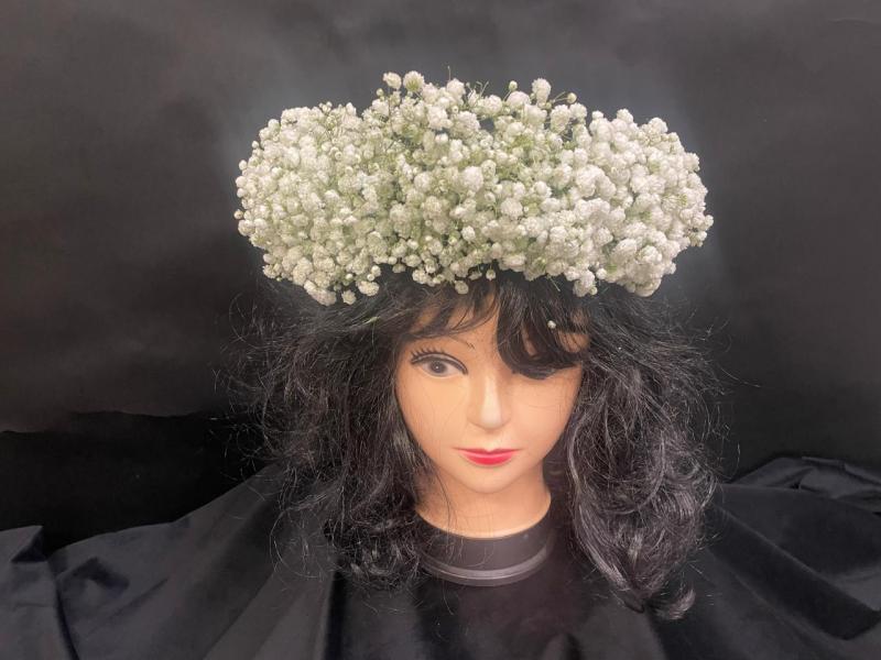 Венок из цветов Белая птица